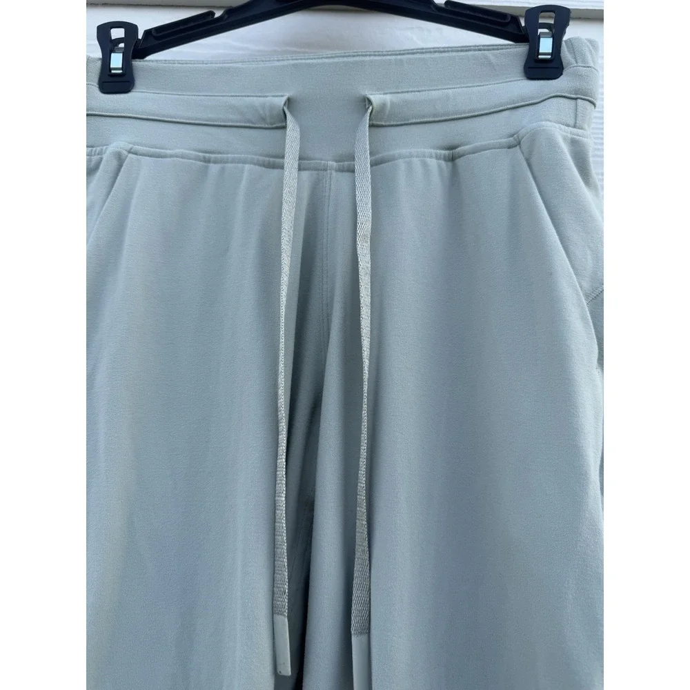 Lululemon Ready To Rulu Pant Green fern Women's‎ Size 4